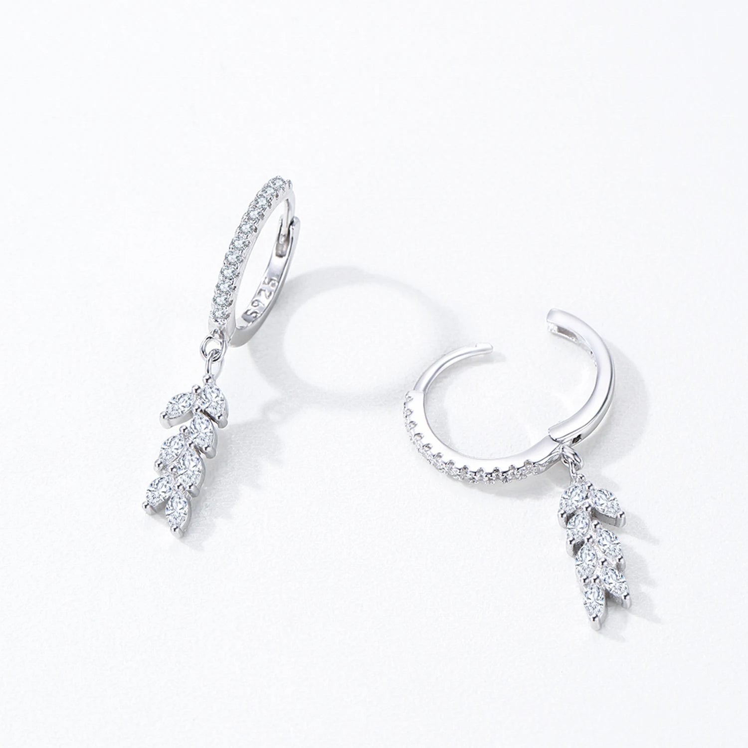 Boucles d’Oreilles Feuille Zircone en Argent 925 Liora®