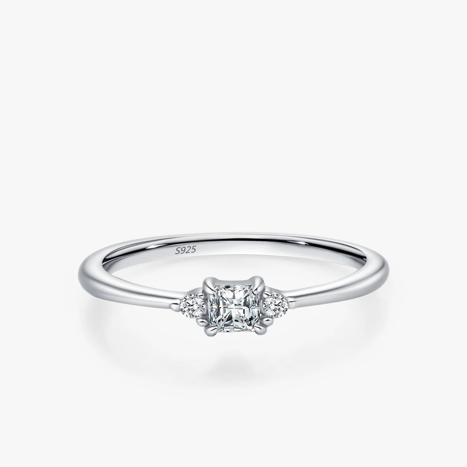 Bague Carrée Zircone en Argent 925 Liora®