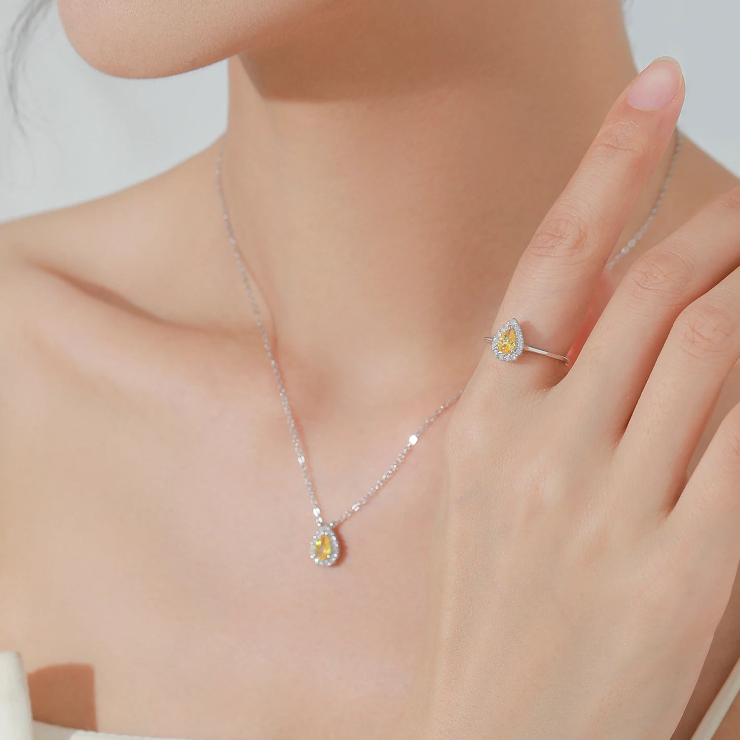 Parure Goutte Zircone Jaune en Argent 925 Liora®